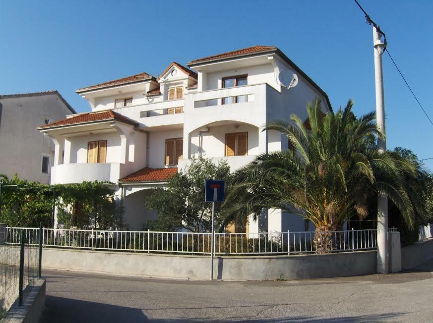 Seaside Apartment Biograd Na Moru Esterno foto